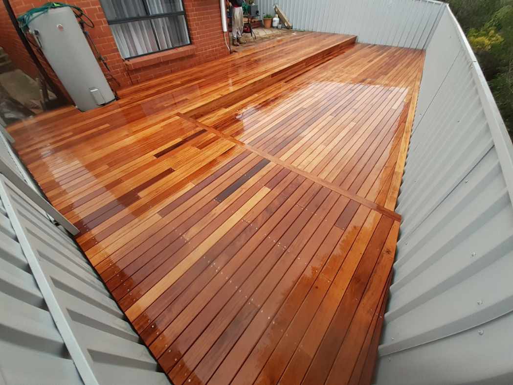 Vitucci Carpentry & Maintenance Carpenter For Decking, Pergola’s & Property Maintenance 